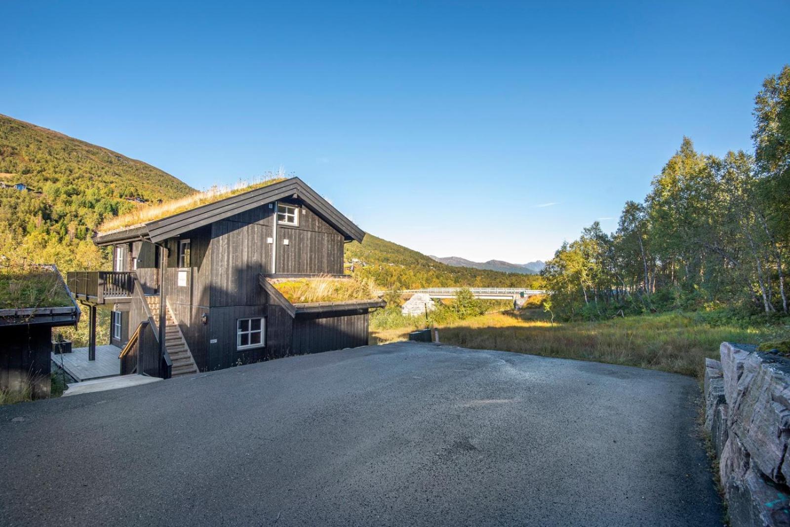 Central Mountain Penthouse Getaway, Strandafjellet Apartment Stranda  Exterior photo